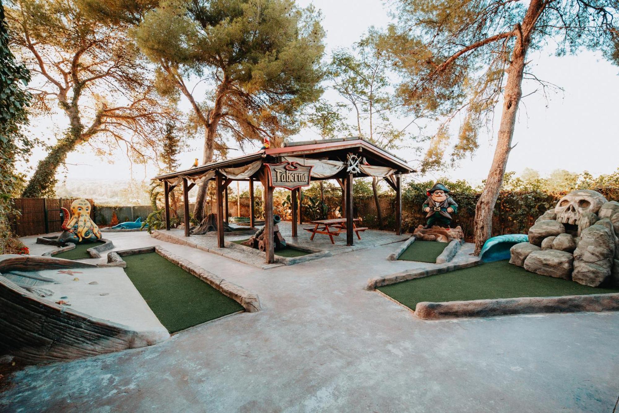 טמריט Camping Caledonia מראה חיצוני תמונה